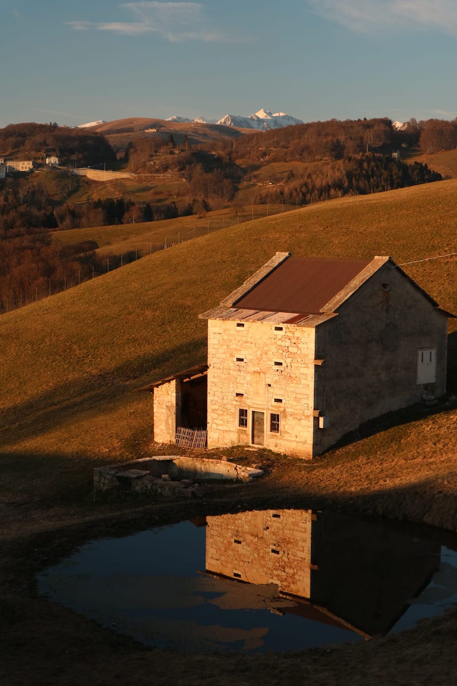 Mountain dairies, huts and local flavours