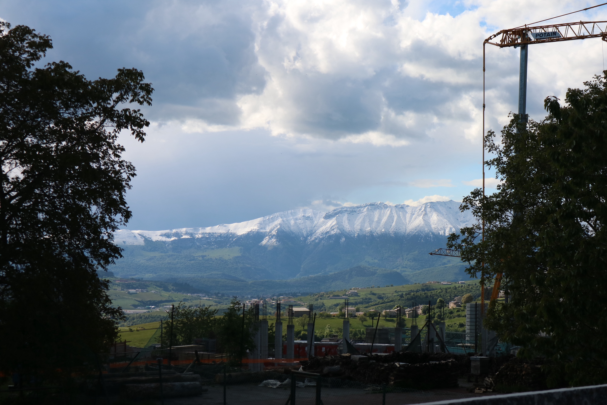 Snowshoes, cross-country skiing and snowy landscapes